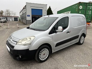 Citroen Berlingo 1.6 DIESEL 3 OSOBOWY Klimatyzacja HAK