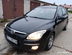 Hyundai i30 CW 1.6 CRDi 90KM - polecam