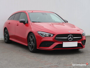 Mercedes CLA 200