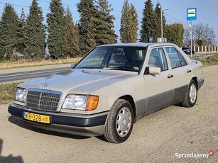 Mercedes W124 200D Polski Salon Żółte tablice Zabytek