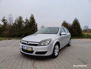 Opel Astra H 1.6 LPG COSMO grzane skóry zmienione podświetlenie projekt