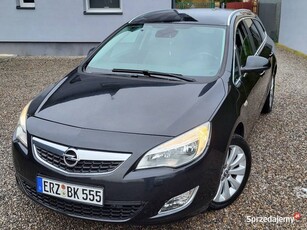 Opel Astra J 1.4 T 140km *Automat *