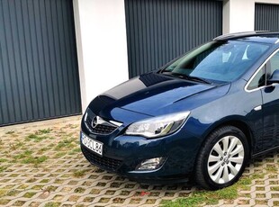 Opel Astra J 1.4 Turbo Cosmo z LPG / Bezwypadkowy /Bixenon/ Full Opcja