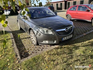 OPEL INSIGNIA