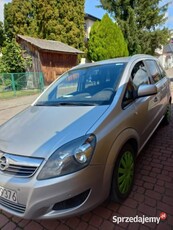 Opel zafira swiezo założona nawa instalacja gazowa LPG Hak