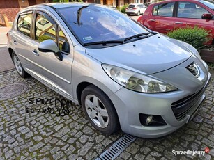 Peugeot 207 1,4 HDI 2009r