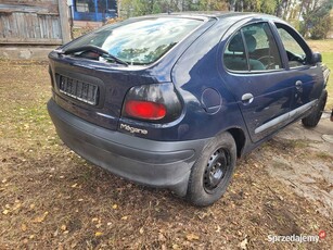 Renault Megane I bez silnika w całości pilnie!