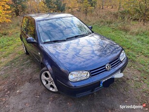 Sprzedam ładnego Volkswagen Golf 4 1.9 diesel 2004r