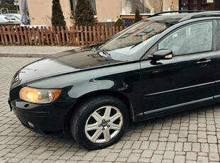 Sprzedam bardzo ładne volvo v50 2005 rok ładny stan 2,0D polecam !