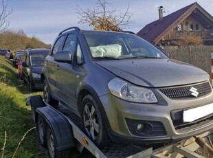 suzuki sx4- 11.2011 - 1.6b - 120km - 124000km - 4x4 - uszkodzony !!