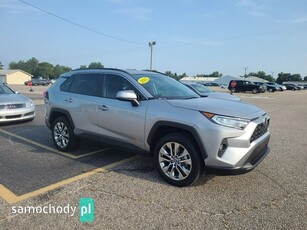 Toyota RAV4 V