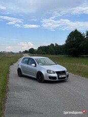 Volkswagen Golf 5 1.9TDI 105km look GTI