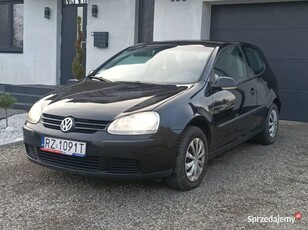 Volkswagen Golf 5 stan BDB