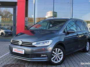 Volkswagen Touran, 2019r. Fv23%, FullLED, Panorama, 7-osobowy, Navi, HAK