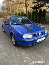 VW Golf IV 1.6 SR benzyna