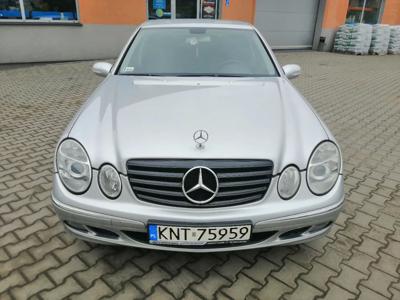 Używane Mercedes-Benz Klasa E - 30 000 PLN, 112 000 km, 2006