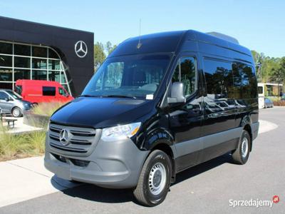 Mercedes Sprinter 2023 2500