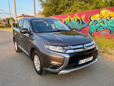 Używane Mitsubishi Outlander - 74 000 PLN, 71 000 km, 2017