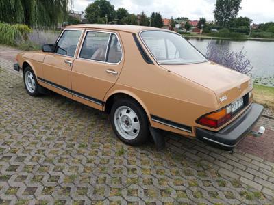 Saab 900 GL Sedan Bardzo Niski Przebieg