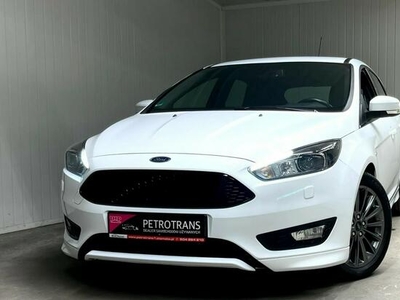 Ford Focus ST LINE LED Xenon Nawigacja Akrapovic