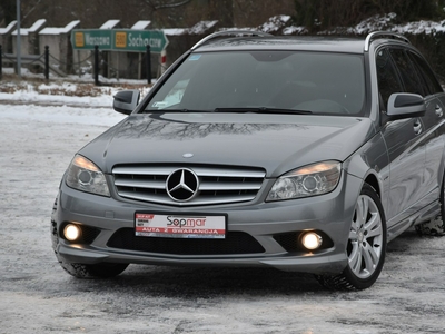 Mercedes C 320