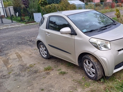 Toyota IQ Sprzedam Toyotę IQ