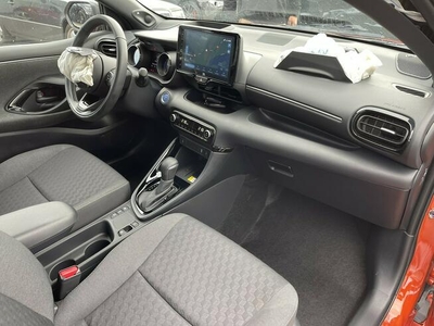 Toyota Yaris Hybrid Automat Navigacja JBL