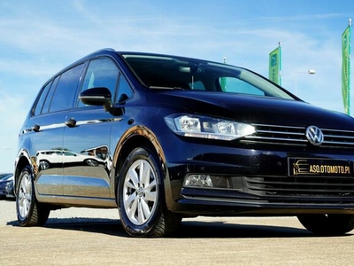 Volkswagen Touran 7 OSOB kamera ALUSY klimatronik NAWI automat DSG chromy ACC vat23