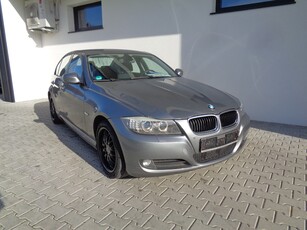 BMW SERIA 3 IV (E90/E91/E92/E93) 2.0 LIFT xenon