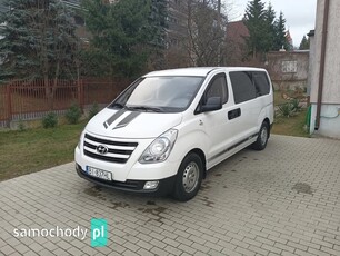 Hyundai H-1 2.5