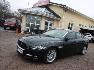 Jaguar XE I