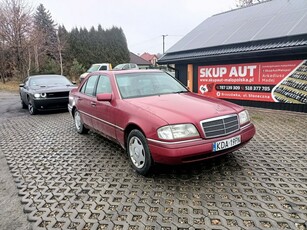 Mercedes-Benz Klasa C W202 Mercedes C klasa 1.8 b+g 93r