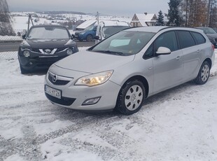 Opel Astra H Pierwszy wlasciciel w Polsce bezwypadkowy