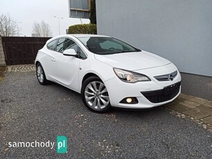 Opel Astra J