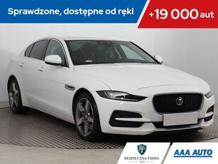 Używany Jaguar XE 2019