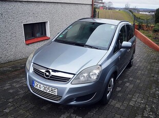 Używany Opel Zafira 2010