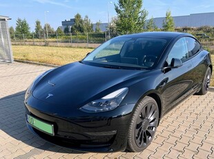 Używany Tesla Model 3 2022