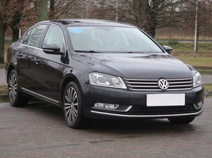 Volkswagen Passat 2011 2.0 TDI 170997km Sedan