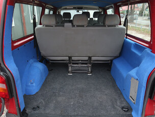 Volkswagen Transporter 2007 1.9 TDI 422494km Bus