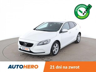 Volvo V40 II 2.0D 6MT Klimatronik Tempomat Navi Grzane Fotele Czujnik Deszczu PDC