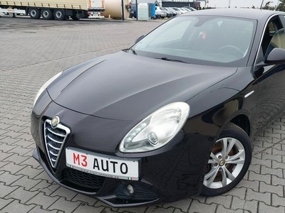 Alfa Romeo Giulietta 1.4 Turbo 170PS Klimatronic Alusy 17 LED DNA Chrom PDC Serwi