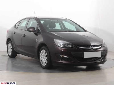 Opel Astra 1.6 113 KM 2013r. (Piaseczno)