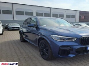 BMW X5 4.4 benzyna 530 KM 2022r. (Komorniki)