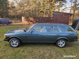 Mercedes w123 300 Turbo Diesel Kombi