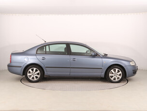 Skoda Superb 2003 2.8 V6 179734km Sedan