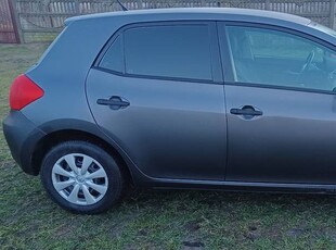 Toyota Auris 2009r 1.3VVTI