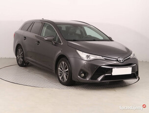 Toyota Avensis 1.8 Valvematic