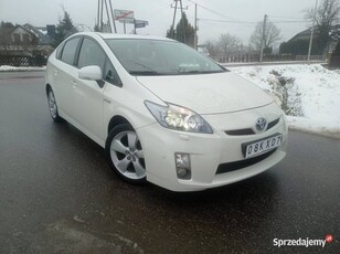 Toyota Prius III 1.8 Hybrid nie po TAXI, full opcja serwis ASO