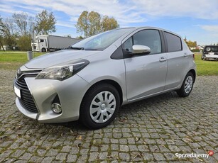 toyota yaris 1.3 polski salon