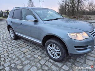 VOLKSWAGEN TOUAREG ROK 2009